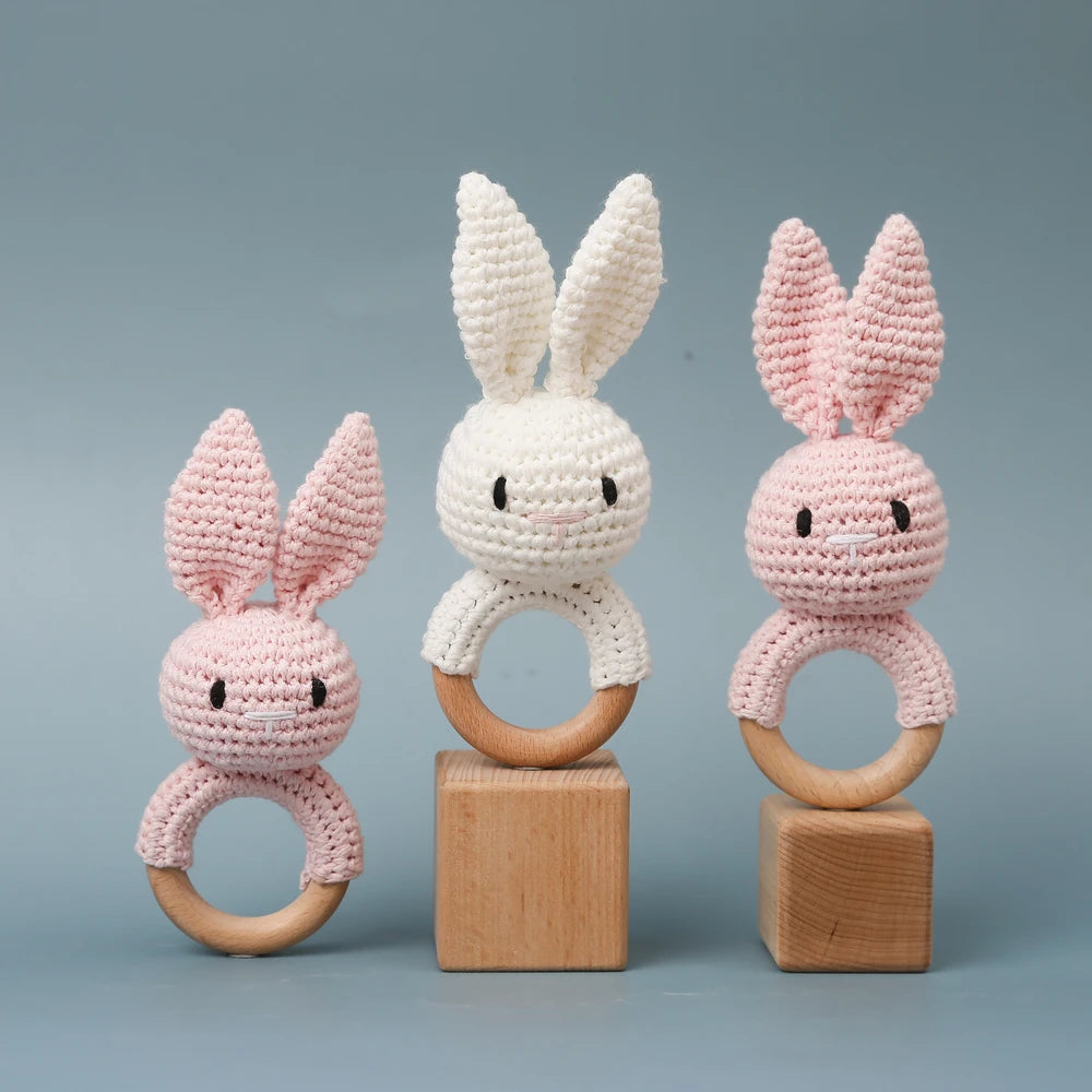 Handmade Crochet Animal Rattle Set Natural Beech Wood Ring Built in Bell Sound Teething Relief Fine Motor Skills Baby Toys Gift