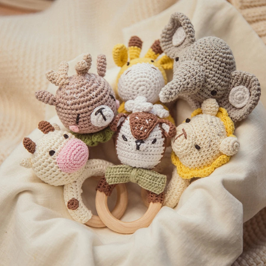 1Pc Customized Baby Teether Wooden Bracelet Crochet Rattle Toys BPA Free Crochet Lemon Bunny Rodent Rattle Newborn Toys Gift