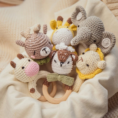 1Pc Customized Baby Teether Wooden Bracelet Crochet Rattle Toys BPA Free Crochet Lemon Bunny Rodent Rattle Newborn Toys Gift