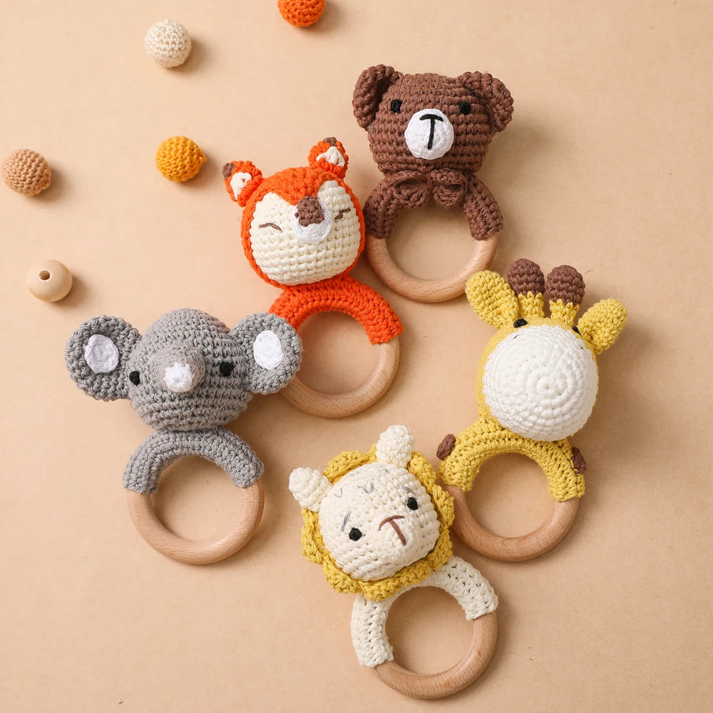 Handmade Crochet Animal Rattle Set Natural Beech Wood Ring Built in Bell Sound Teething Relief Fine Motor Skills Baby Toys Gift